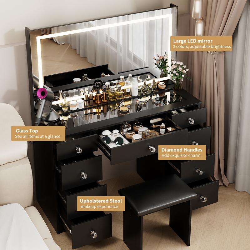 Opulent Lighted Vanity Set