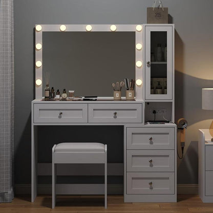 Elite Vanity Suite with Smart Lighting