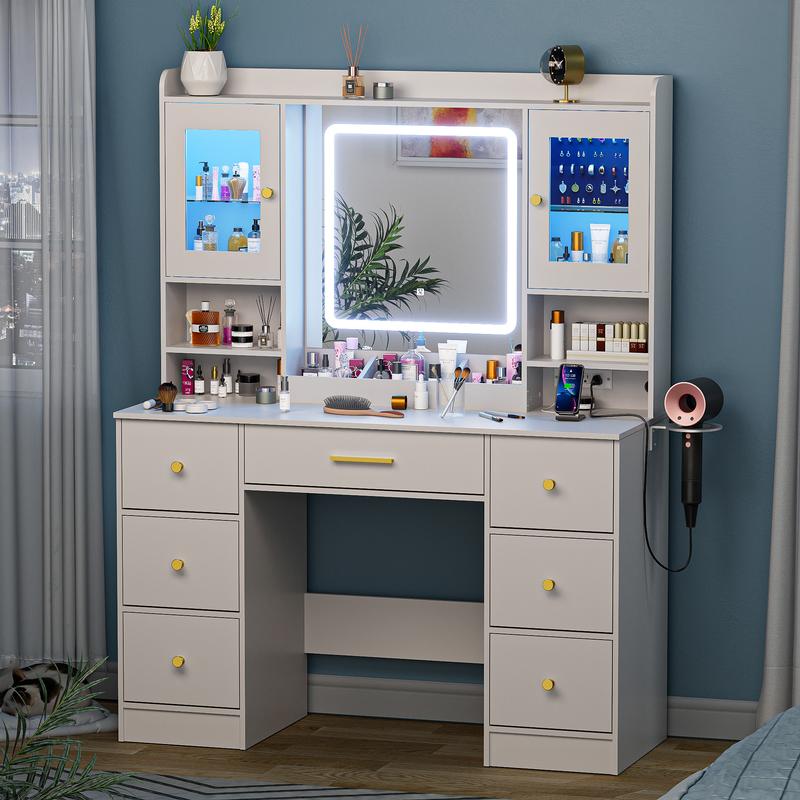 Luxe LED Vanity & Jewelry Hub